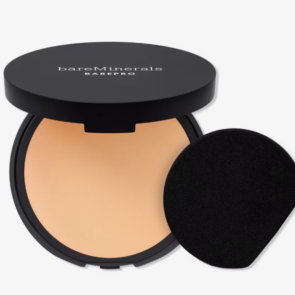 bareMinerals BAREPRO Performance Wear Powder Foundation - 15 Fair Warm - Picture 1 of 7